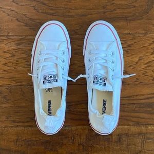 White Shorline Converse